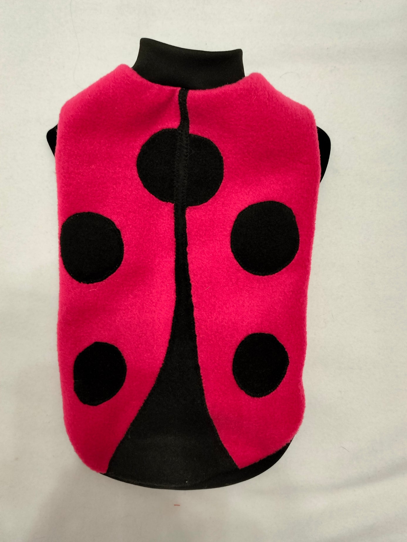 VESTITI A TEMA: PILE COCCINELLA