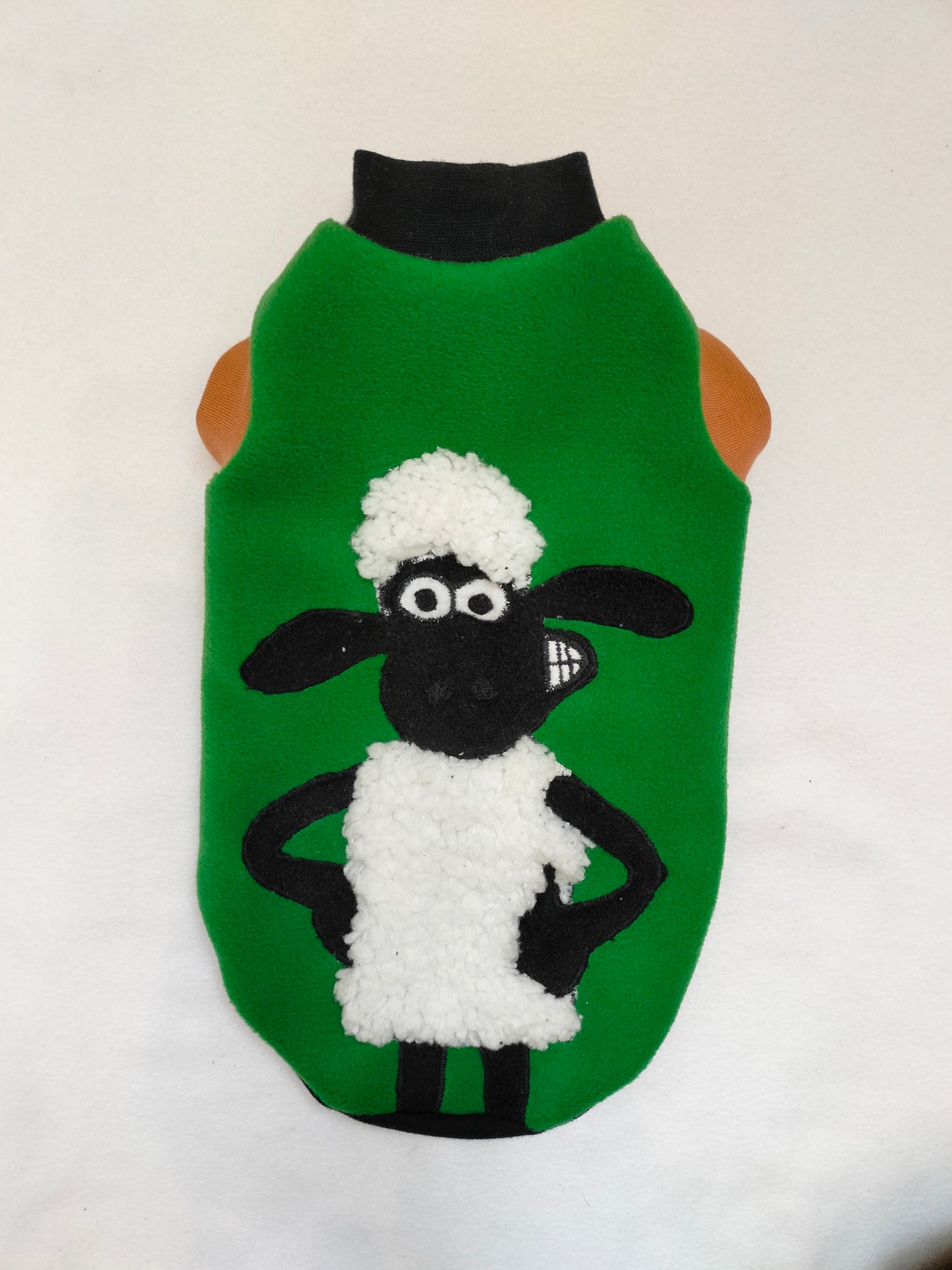 VESTITI A TEMA: PILE LA PECORA SHAUN